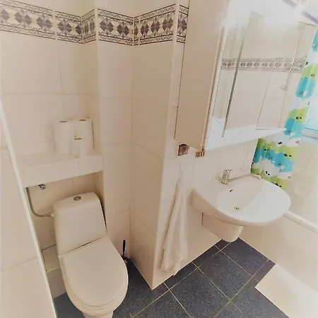 Leszka Bialego - Osobne Pietro Domu Z Prywatnym Wejsciem Apartment *